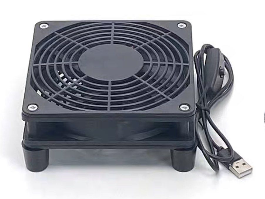 USB ventilation fan, Computers & Tech, Parts & Accessories, Other Accessories on Carousell