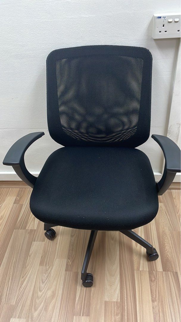 Used wooden office best sale chairs for sale