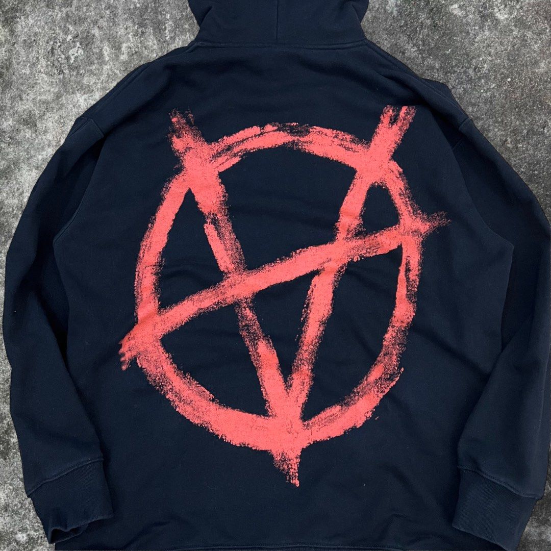 Vetements cheap anarchy hoodie
