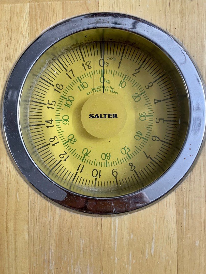 Vintage English " SALTER " Bamboo Wood Mechanical Bathroom Scale