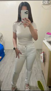 (Category: ) located in . Submitted by Mayeeel (Listing ID 1223025473, Image 1). Description: .