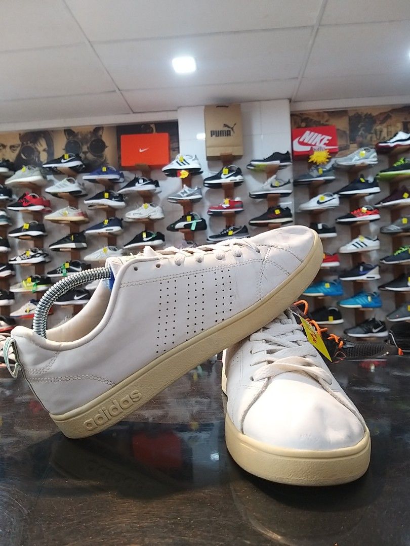 Kasut store stan smith