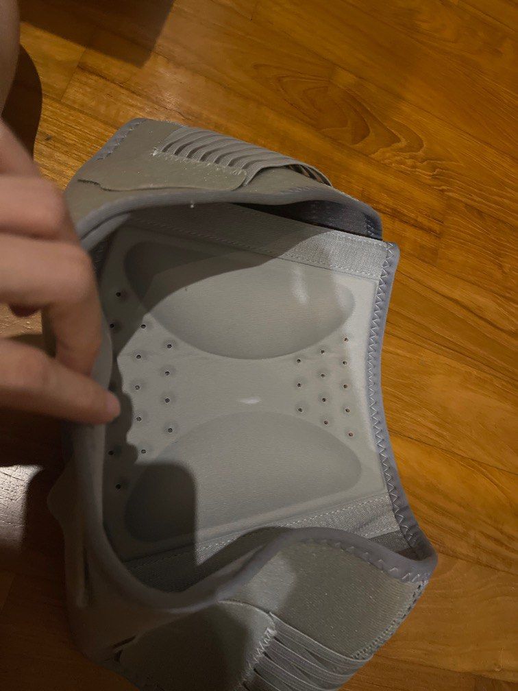 3M futuro hip back support binder/ corset prenatal pregnancy, Health