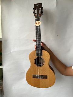 (Category: ) located in . Submitted by Uke-Warehouse (Listing ID 1223275689, Image 1). Description: .