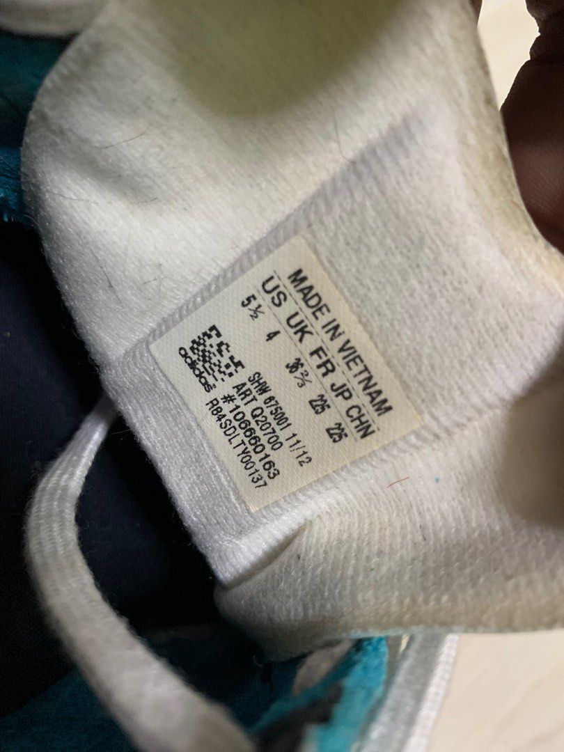 Adidas gazelle q20700 sales