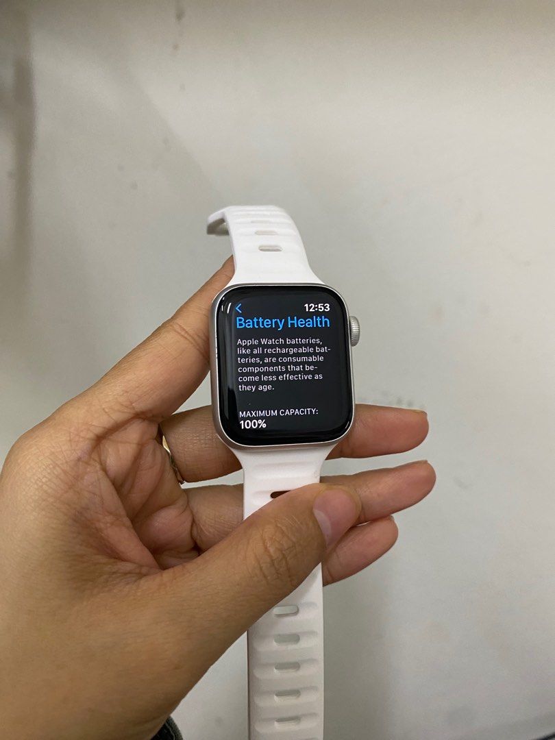 Apple Watch series 5 40mm nike Men s Fashion Watches