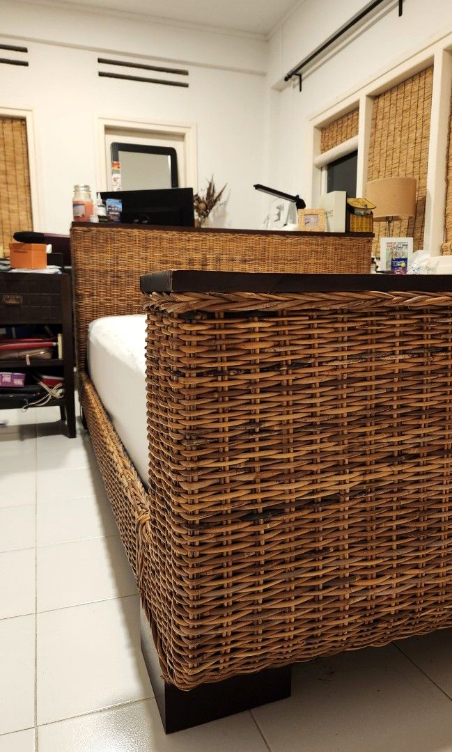 Beautiful rattan queen size bed frame solid wood, Furniture & Home