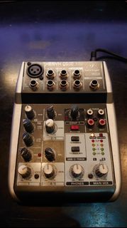Behringer Xenyx Q502USB Mixer Music Sound Preloved Murah