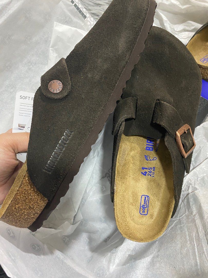 BIRKENSTOCK BOSTON CLOGS SUEDE ON HAND! (Category: Slippers & Slides) located in Pasig City. Submitted by lovieees04 (Listing ID 1223332917, Image 2). Description: ON HAND! Birkenstock Boston Clogs Suede Mocha Brand new! With box and paper bag Purchased in UAE availability: Size 40 - SOLD Size 41 - ON HAND Size 42 - SOLD Size 43 - ON HAND Size 44- ON HAND We don’t sell fake items Money back guaranteed Location: Santolan Pasig.