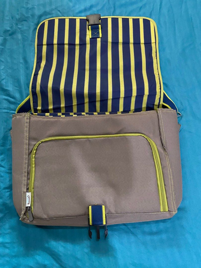Blue Avocado Ross Bennett Messenger Bag Laptop Bag Padded Bag 14-15 ...