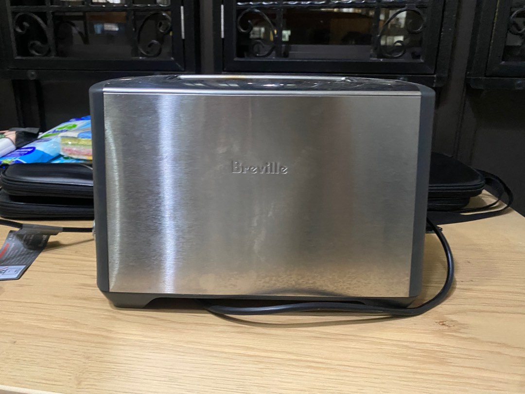 Breville BTA435 the Bit More Plus 2 Slice Toaster, TV & Home