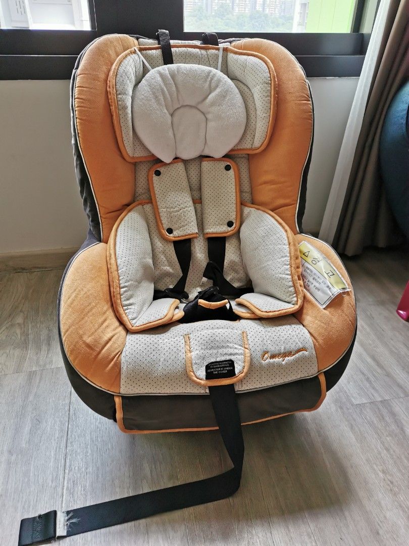 Britax omega car seat review hot sale