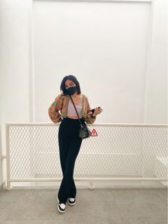 Cardi Knit Crop