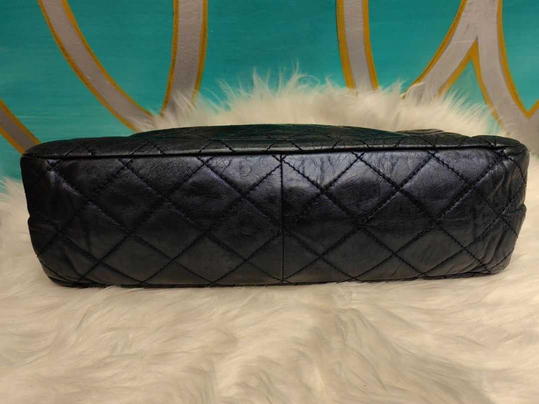Chanel Double Flap Reissue (Category: Luxury Bags & Wallets) located in Manila. Submitted by goodygoodsbrands (Listing ID 1223354466, Image 3). Description: Prelove Dpuble flap Reissue Maxi. No hologram. 100% Guaranteed Authentic!.