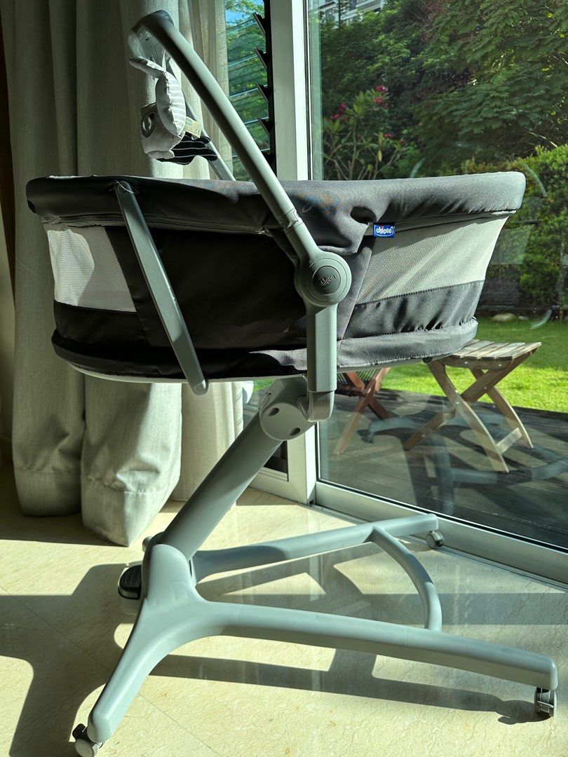 Chicco 41 crib, Babies & Kids, Baby Nursery & Kids Furniture, Cots