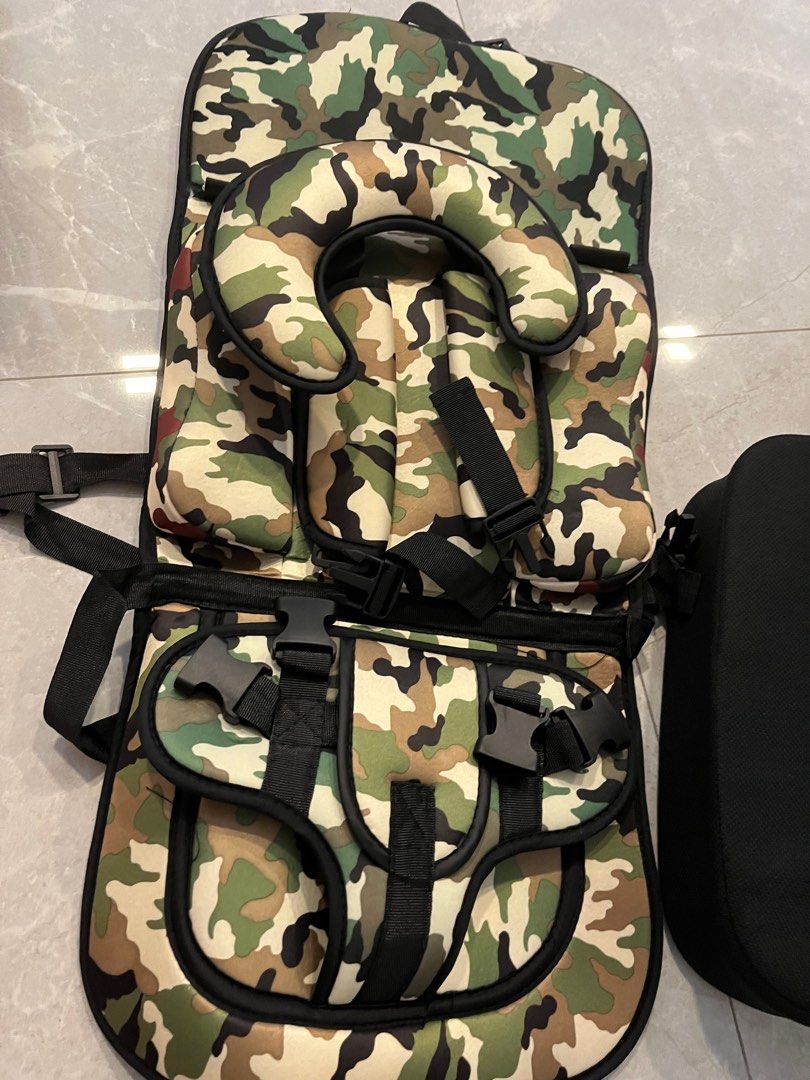 Children car booster seat