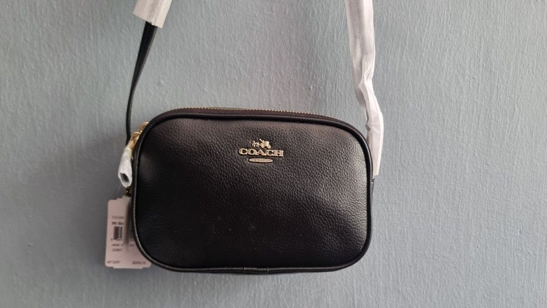 Coach Sling Bag (Category: Bags & Wallets) located in Singapore. Submitted by unifbab (Listing ID 1223243016, Image 2). Description: BN with tag. RTP is $$268. Comes with a dustbag. ONLY meet-up..