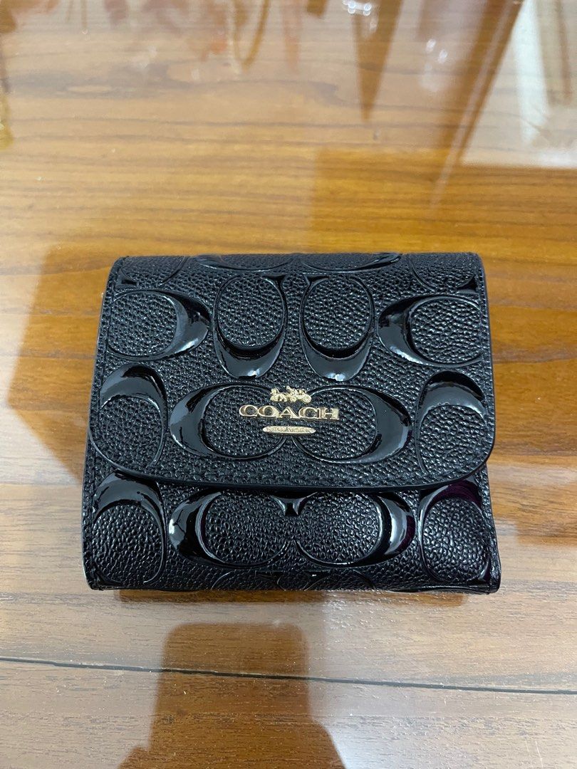 Coach wallet deals women