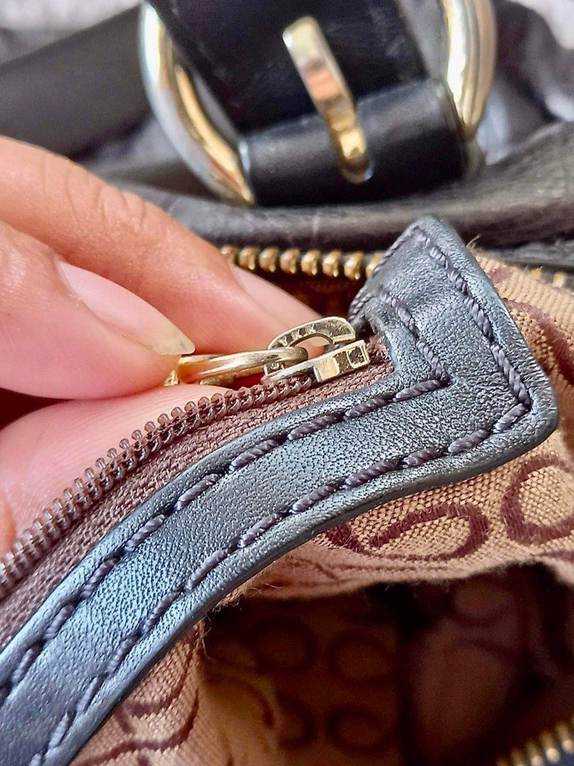 Coded Vintage Lancel Paris Boston Tassel (Category: Luxury Bags & Wallets) located in Pagadian. Submitted by lightbagelyas (Listing ID 1223379819, Image 3). Description: LANCEL Paris Boston Tassel Coded YKK zipper Genuine Leather Silver Hardware Sign of usage sa handle Crocskin Hologram Lining More photos will be provided upon request .