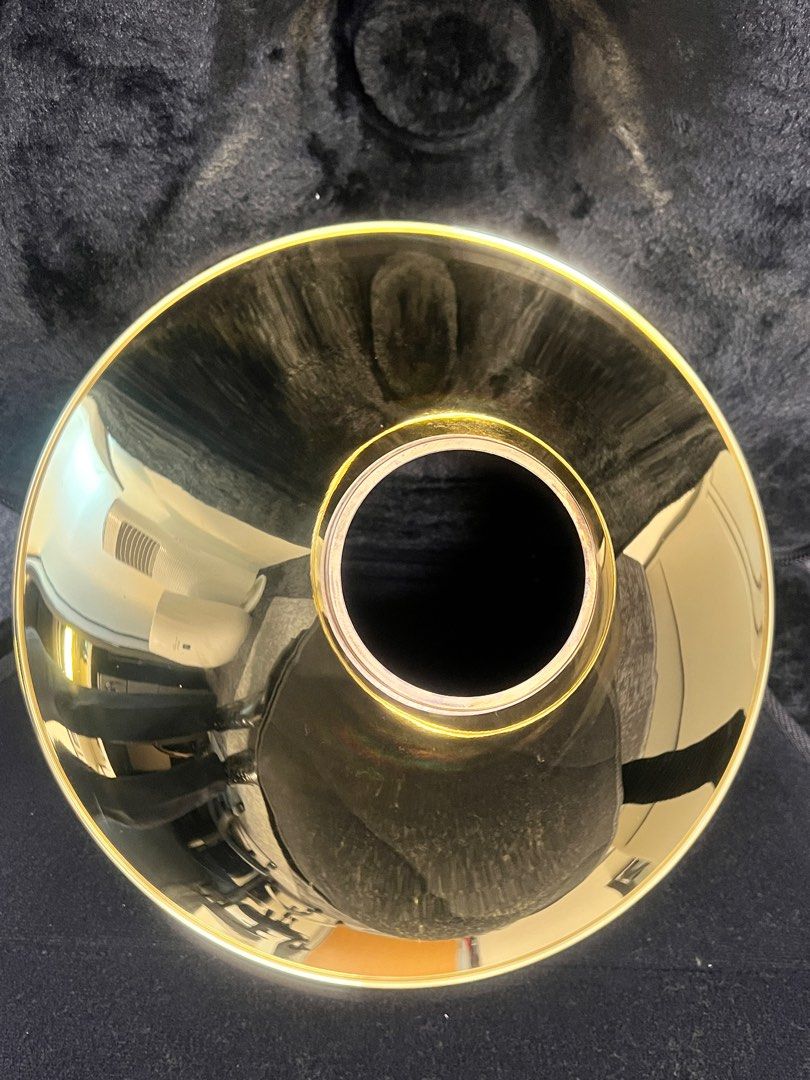 Conn 7D Double French Horn , Hobbies & Toys, Music & Media, Musical