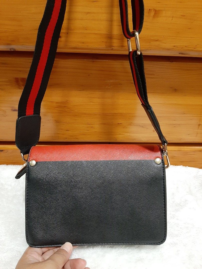 Coral best sale daisy bag