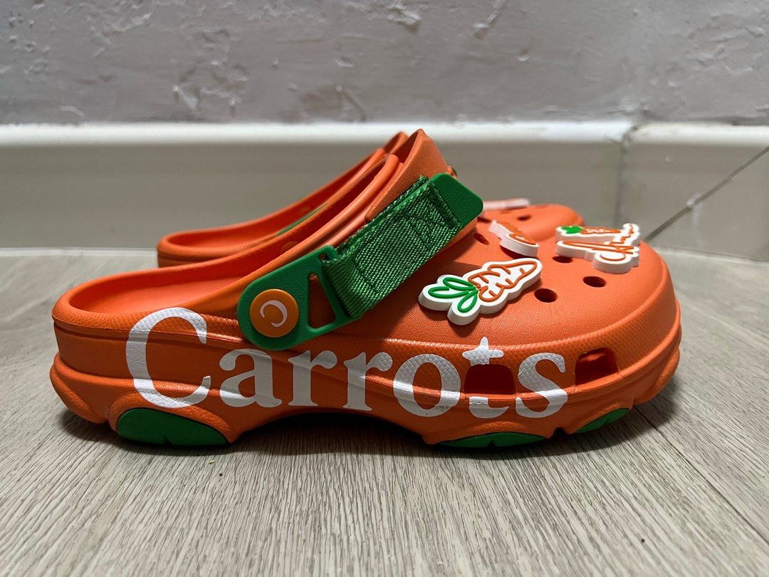 Crocs best sale x carrots