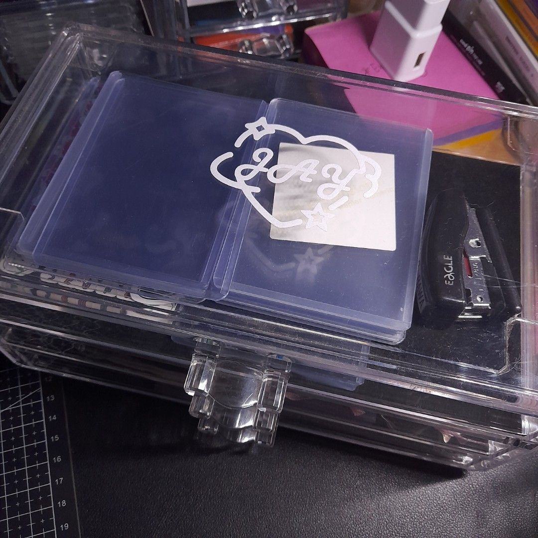 Daiso Acrylic Organizer, Women's Fashion, Jewelry & Organizers