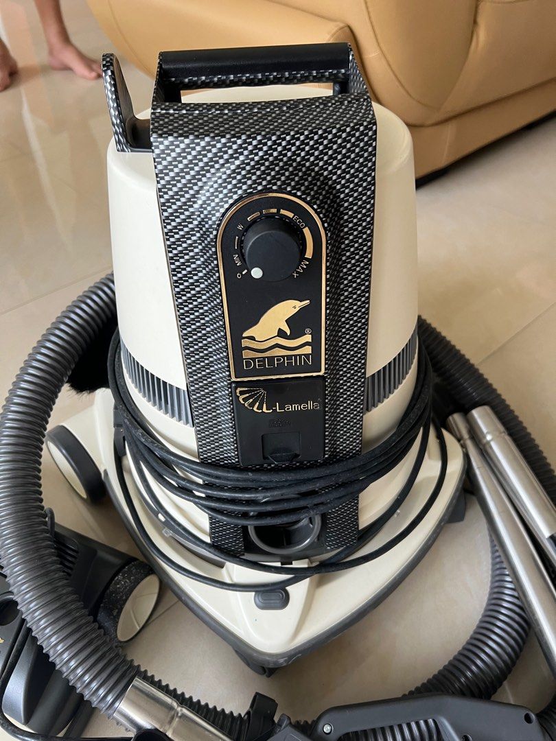 Delphin Vacuum Cleaner, TV & Home Appliances, Vacuum Cleaner