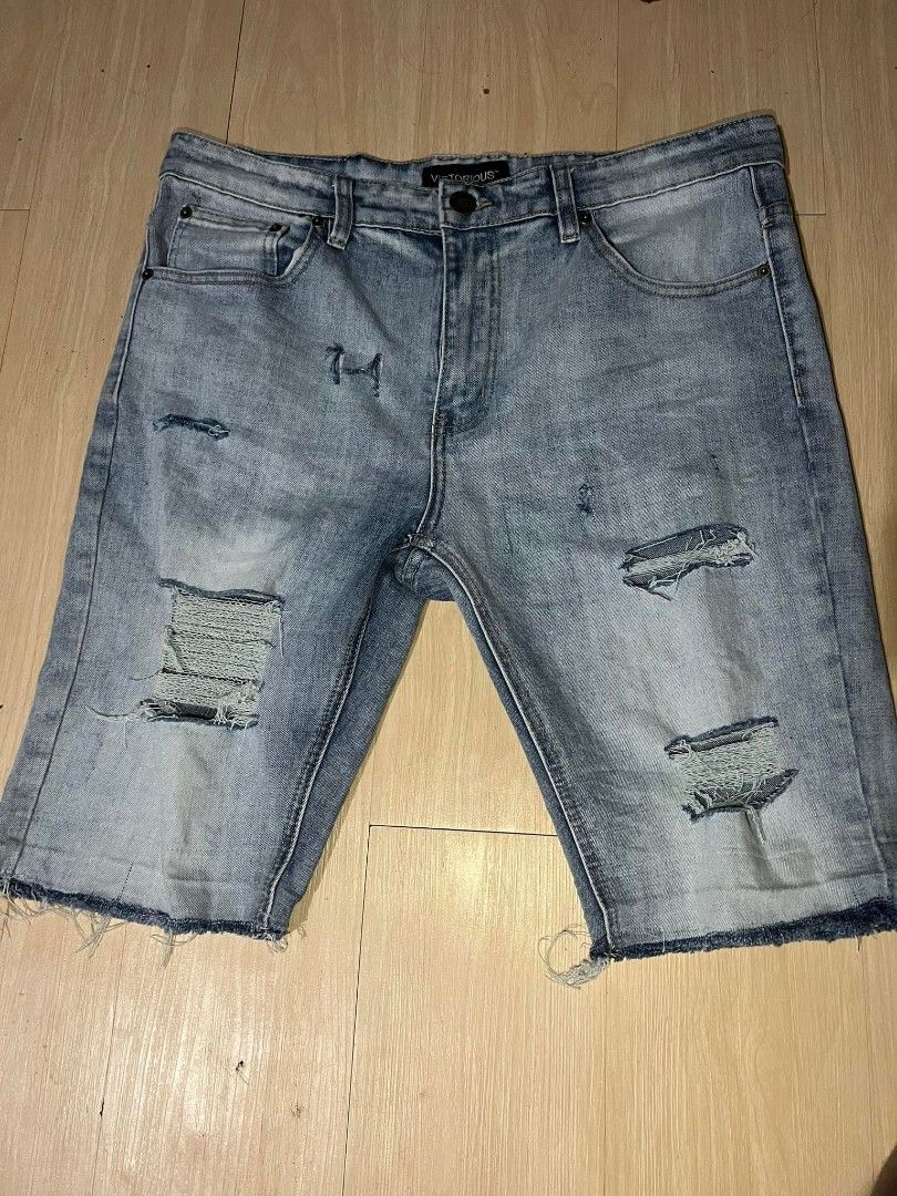 Denim Shorts Maong Shorts (Category: Shorts) located in Bulacan. Submitted by jfpstore71 (Listing ID 1223265184, Image 3). Description: .