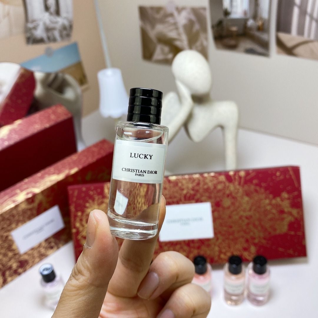 Dior mini gift set sales