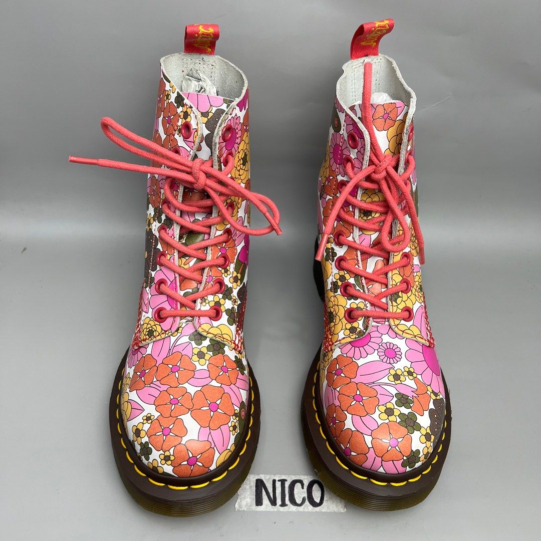 Dr martens pascal clearance daisy