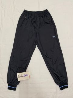 (Category: ) located in . Submitted by decemberthrift (Listing ID 1223239391, Image 1). Description: .