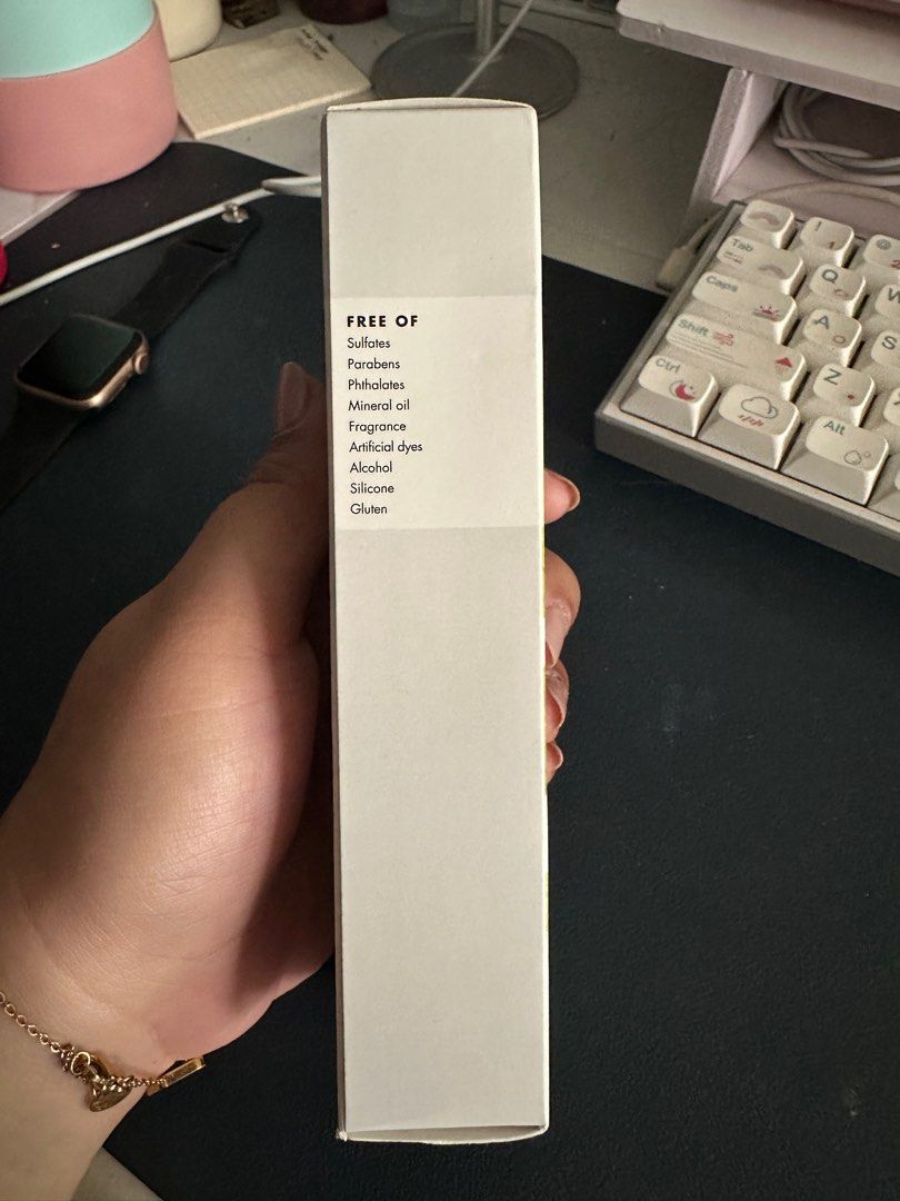 ELF Puff Puff Primer, Beauty & Personal Care, Face, Makeup on Carousell