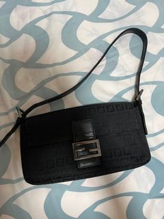 （分類：）位於 。 由 vic__toria 提交（商品編號 1223335774，圖片 1）。簡介： 。
