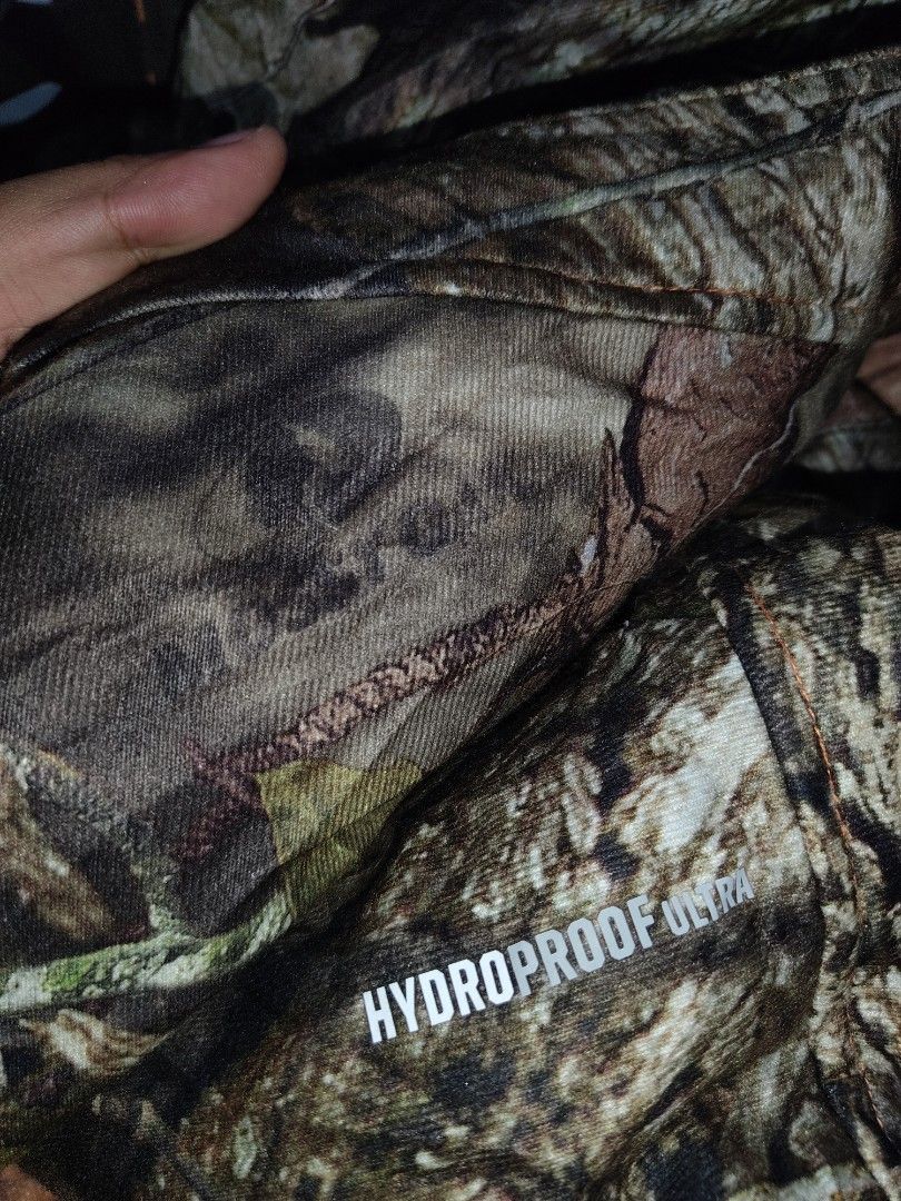 field & stream hydroproof ultra light weight hunting suit, Men's