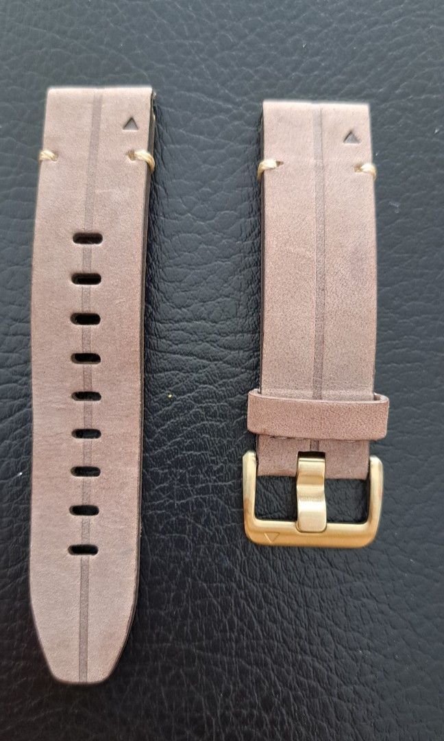 Garmin best sale leather strap