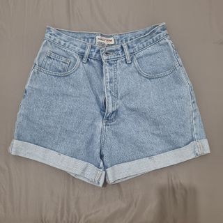 (Category: ) located in . Submitted by live.light (Listing ID 1223305648, Image 1). Description: .