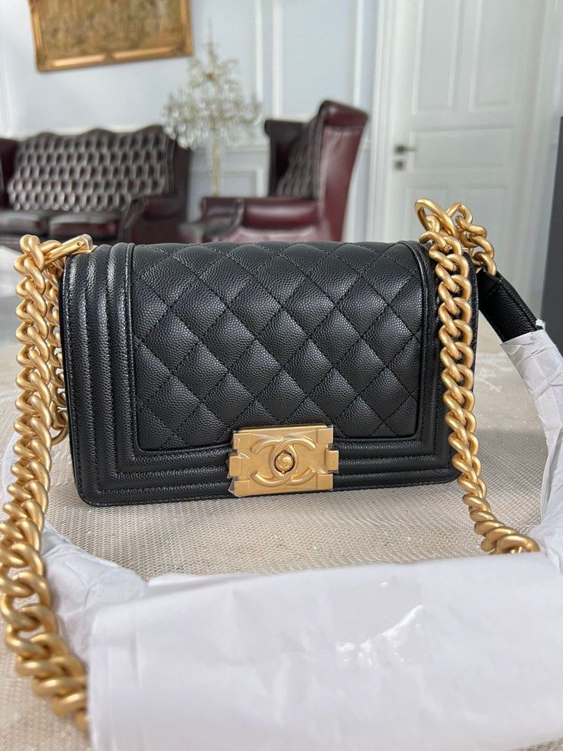 Harga chanel boy best sale bag