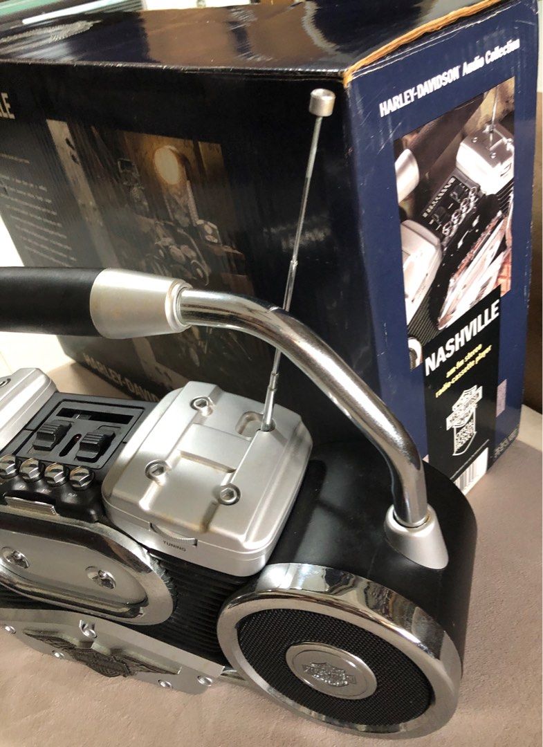 Harley Davidson Nashville Portable Radio Cassette Player With Bass