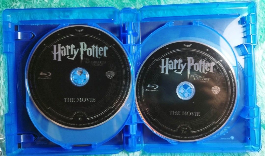 Harry Potter Film 1-8 Complete (Category: Blu-Ray & Media Players) located in Paete. Submitted by ljhen1419 (Listing ID 1223343884, Image 3). Description: Selling Bnew Harry Potter Movies Film 1 to 8 Very minor issue is yung cd holder na bilog sa disc 6 and 7 and may natipak due to shipping pero not affected nman yung disc no scratches at all. payment via gcash or paymaya or cop via lbc.