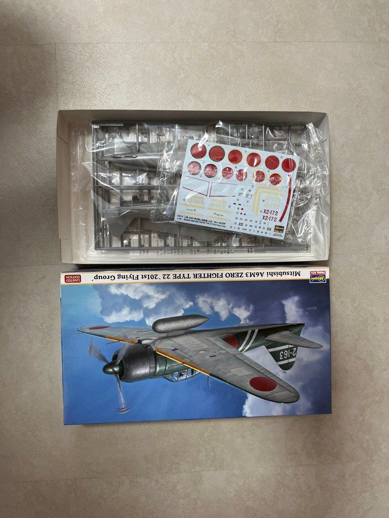 Maquette Hasegawa Zero Fighter Type 52 – 1/48 – Insignes USA/UK, Occasion