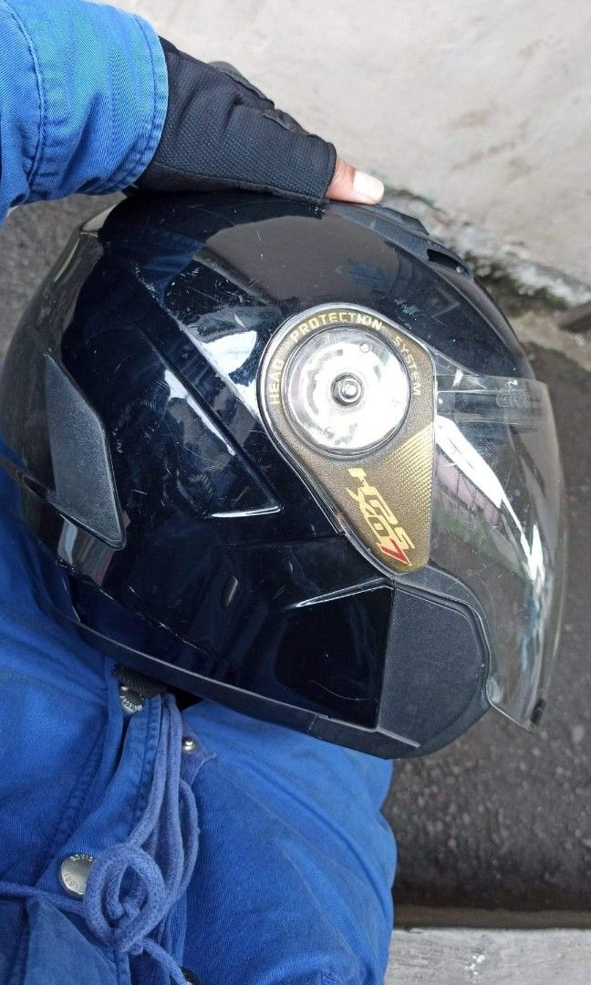 Helm half face bekas givi original, Motor di Carousell