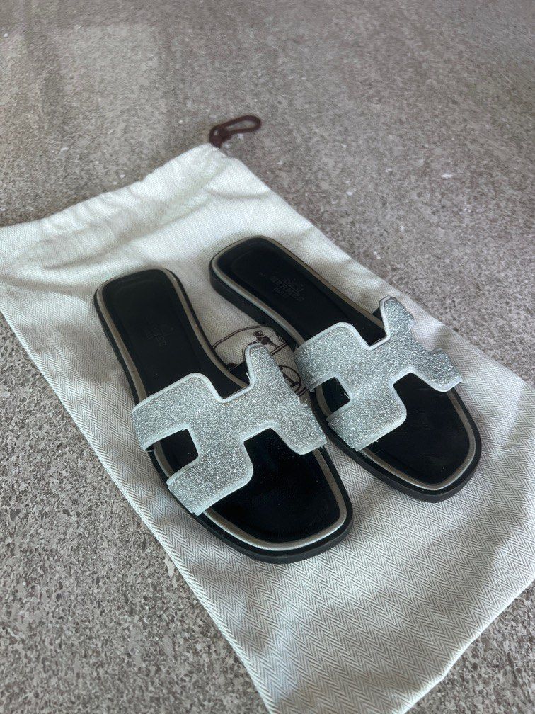 Hermes Oran Sandals glitter silver sandal flats h logo size 35