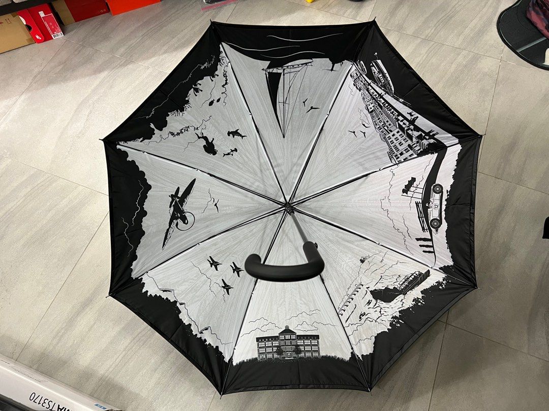 IWC 萬國雨傘Umbrella, 興趣及遊戲, 旅行, 旅遊- 雨傘- Carousell