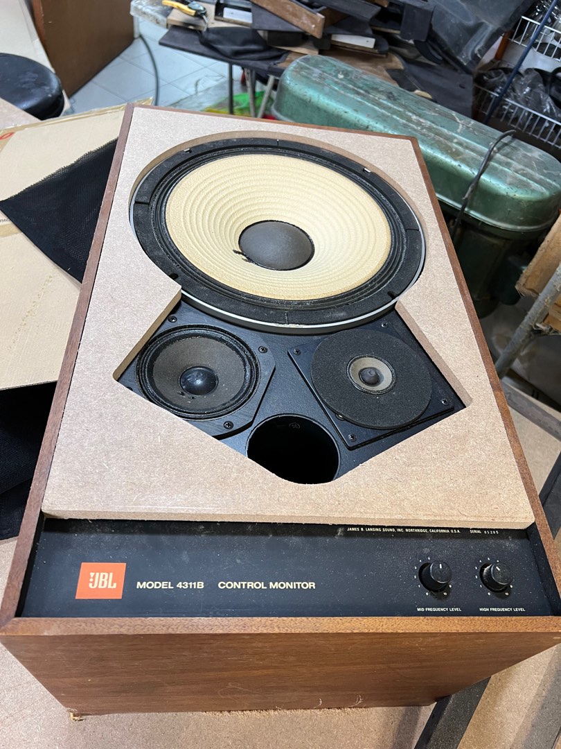 Jbl 4311 Jbl Vintage Monitors JBL 4311B Vintage Studio Monitors