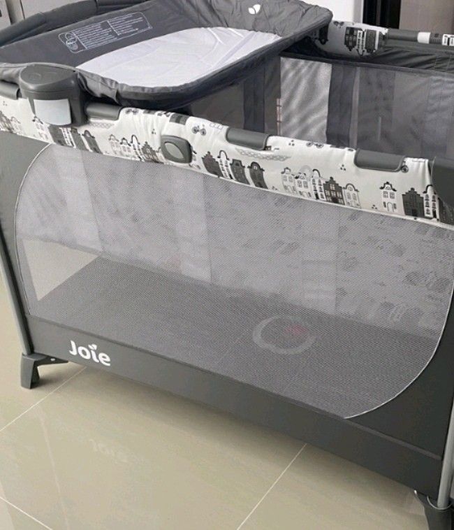 Joie Commuter Change Travel Cot, Babies & Kids, Baby Nursery & Kids