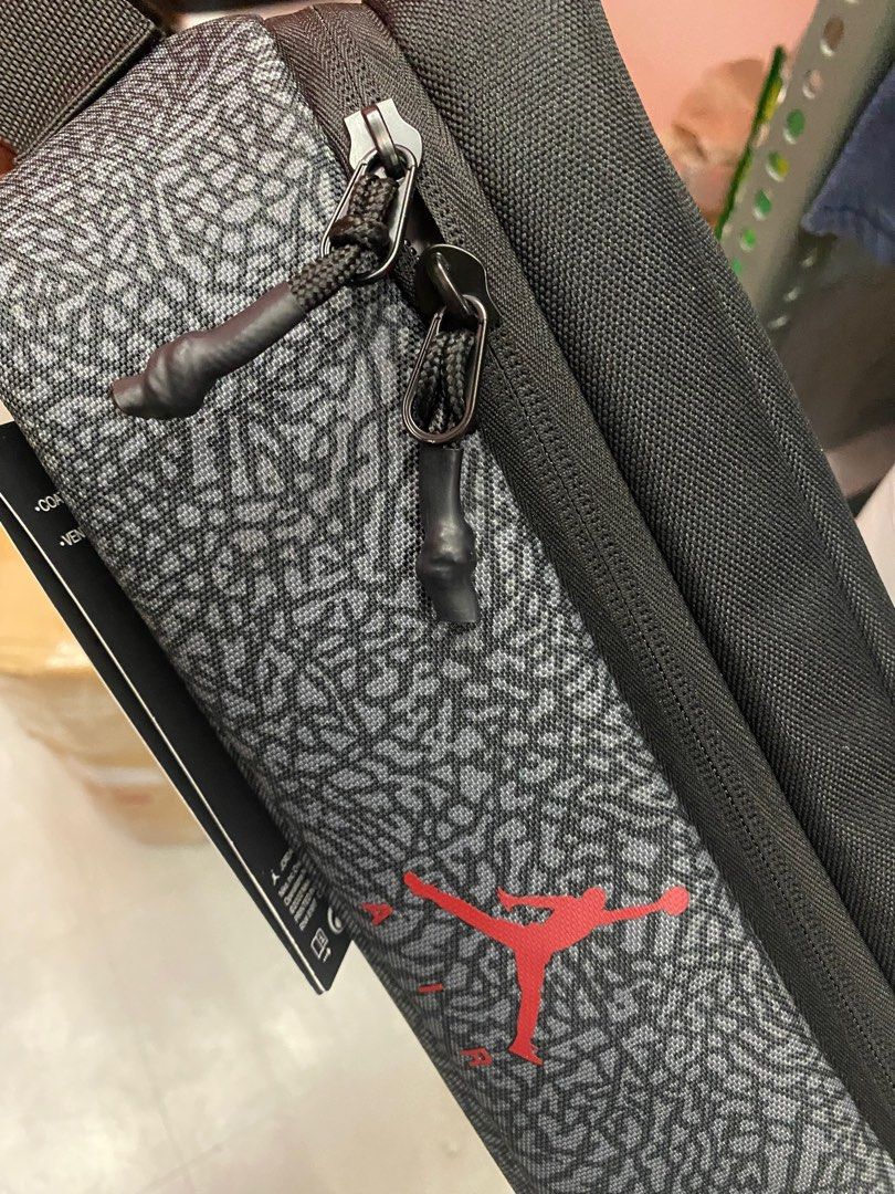 Jordan shoe bag, Men's Fashion, Bags, Belt bags, Clutches and Pouches