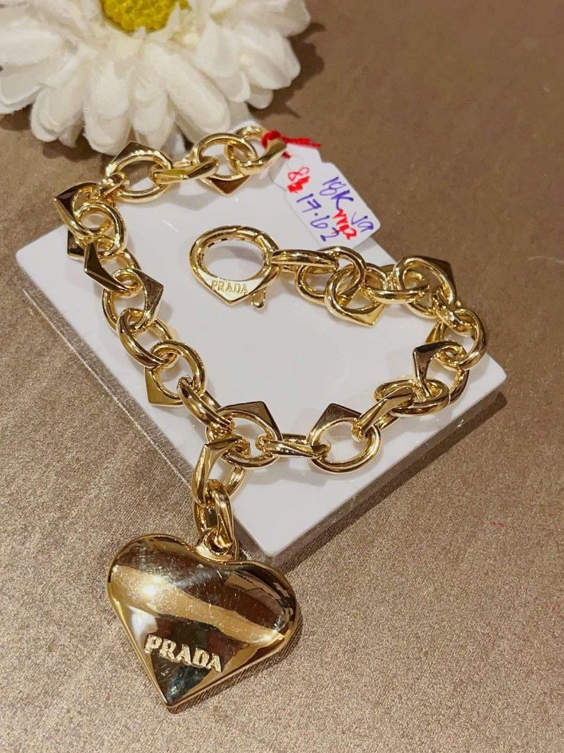 K18 Prada Heart Bracelet Japan Women s Fashion Jewelry