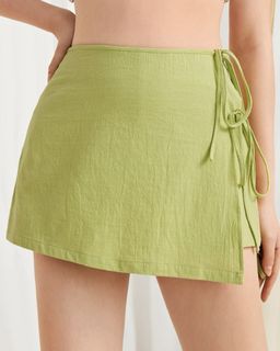 (Category: ) located in . Submitted by chellzcloset (Listing ID 1223362787, Image 1). Description: .