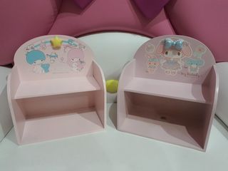 Little Twin Stars & My Melody 2-Layer Wooden Rack